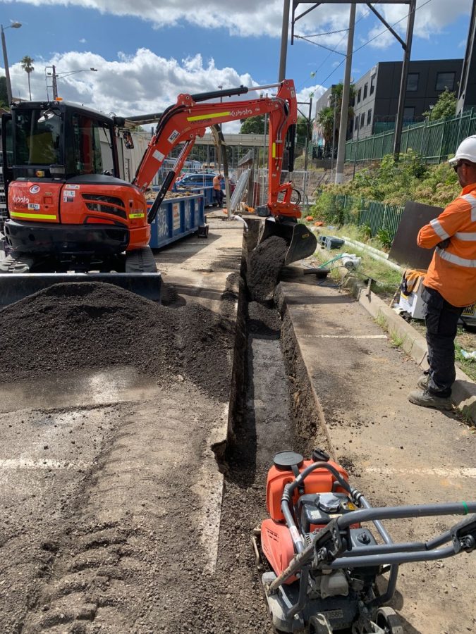 Use of excavation equipment